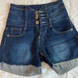 High waist denim short